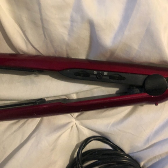 infiniti Pro Conair Straightener - Picture 4 of 5